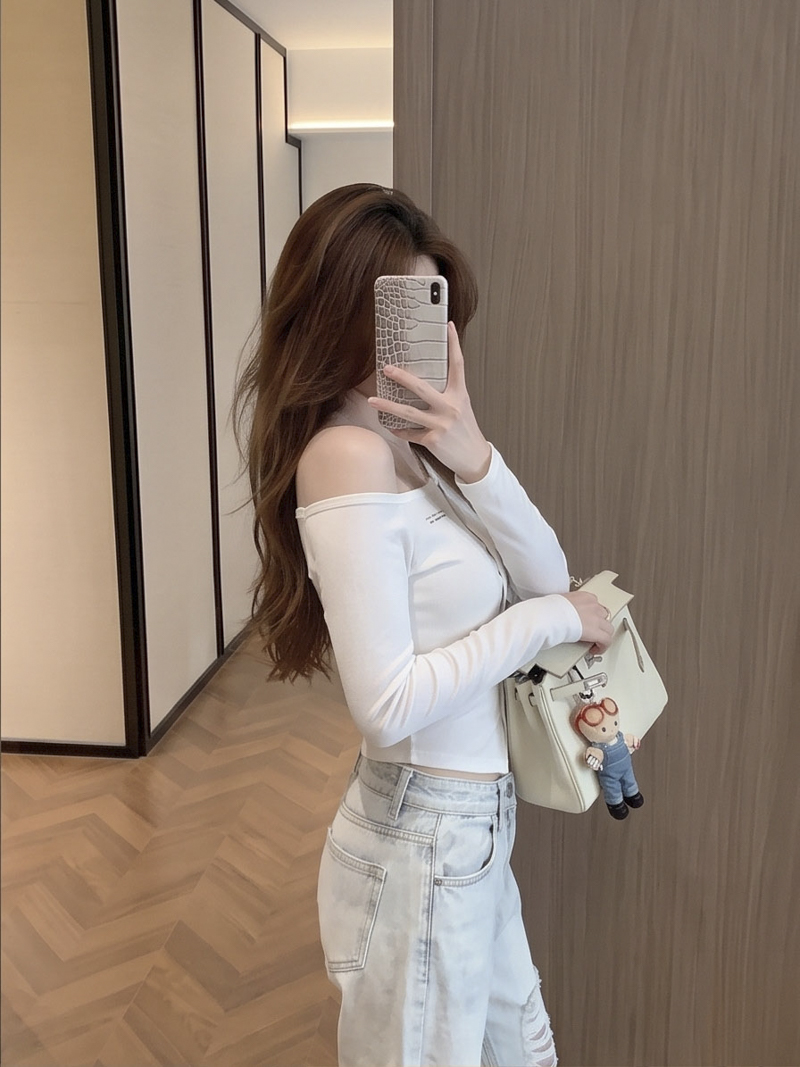Women’s Letter Print One-Shoulder Long Sleeve Slim Fit T-Shirt 2026 Fall Casual Top