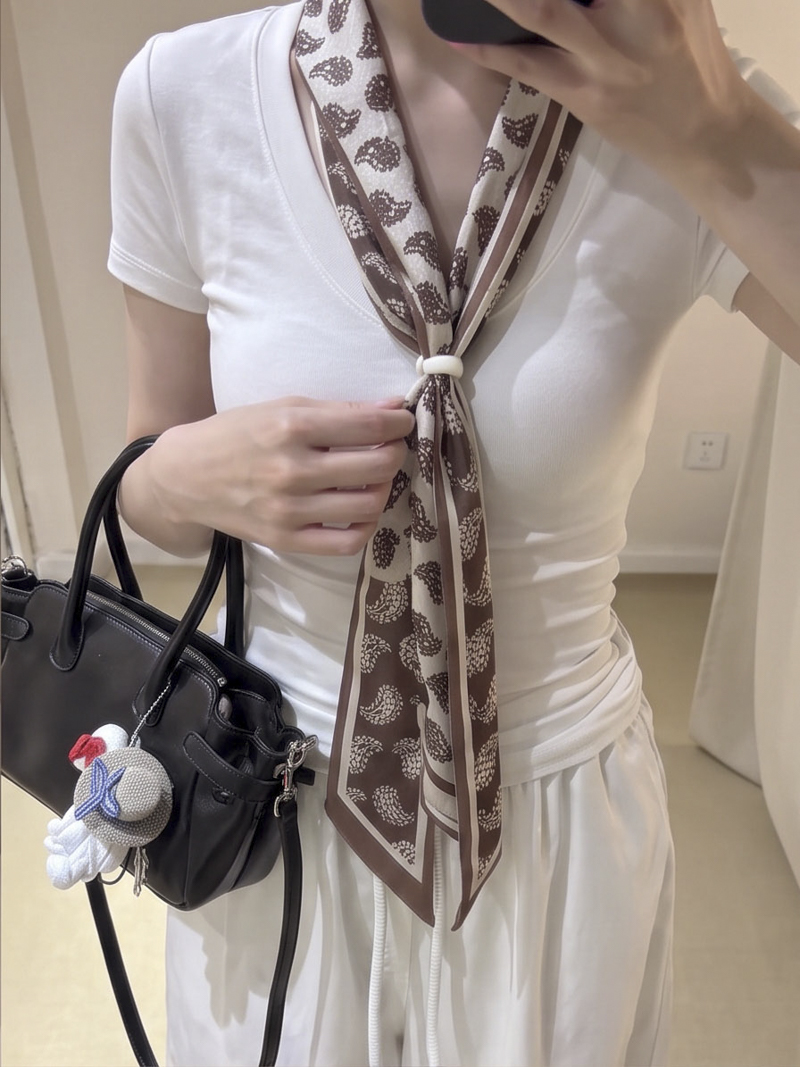 2026 Autumn Korean Style Solid Crew Neck Short Sleeve T-Shirt with Scarf Tie and Padded Shoulders for Women - Style 38f6ec