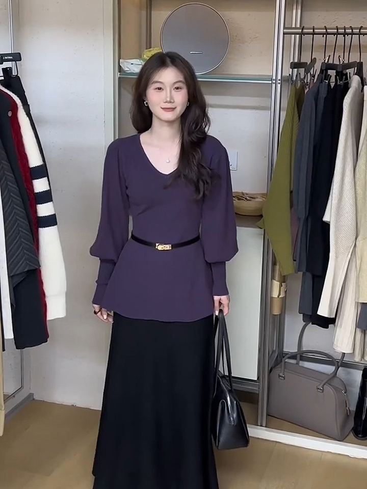Women’s V-Neck Lantern Sleeve Knit Sweater with Belt