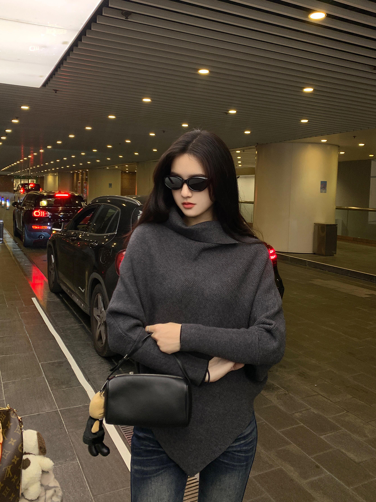 Women’s Turtleneck Batwing Sleeve Knit Sweater – Slimming Lazy Style